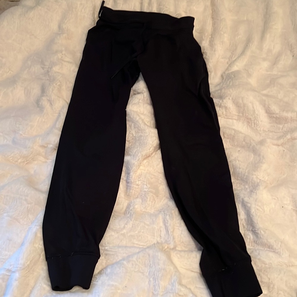 Halara Cloudful Air Pocket Joggers